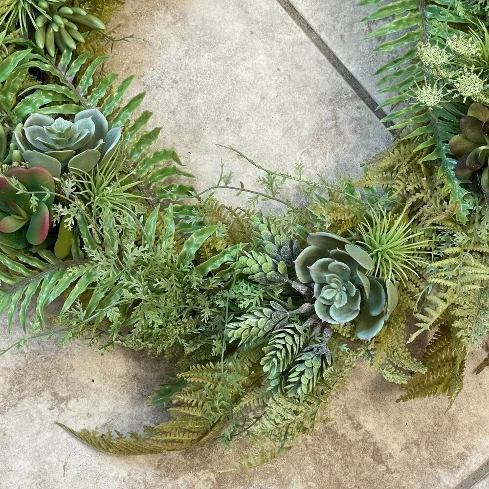 New Succulent Fern Wreath 20